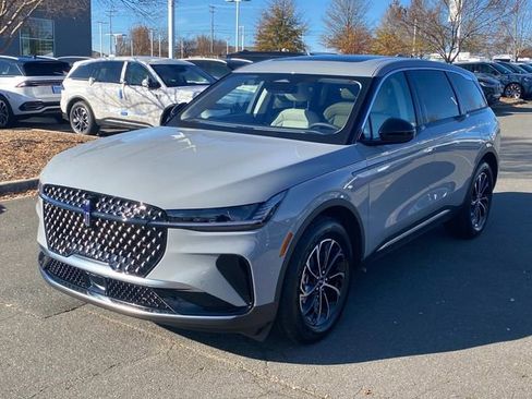 New 2026 Lincoln Nautilus Premier w/ Equipment Group 102A image 3