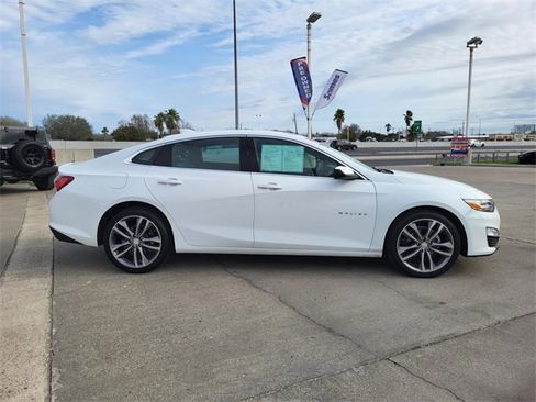 Used 2024 Chevrolet Malibu LT image 25