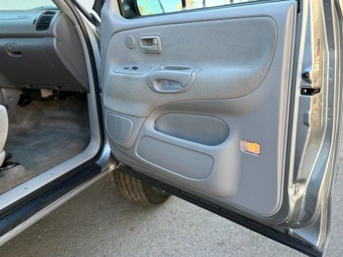 Used 2005 Toyota Tundra SR5 image 66