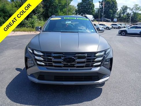Used 2025 Hyundai Tucson Limited AWD/4WD image 8