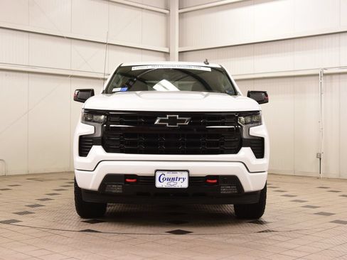 Used 2023 Chevrolet Silverado 1500 RST w/ Redline Edition AWD/4WD image 2