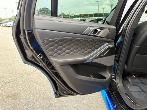 Used 2021 BMW X6 M AWD/4WD image 17