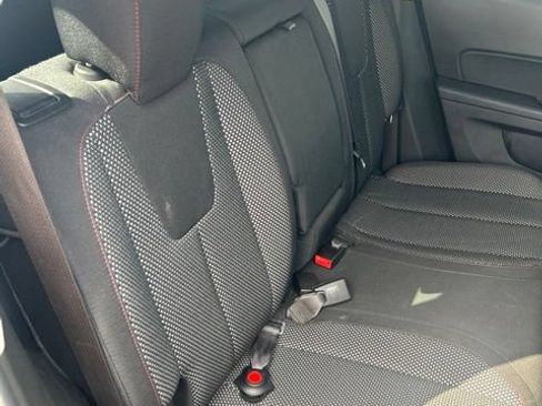 Used 2016 GMC Terrain SLE AWD/4WD image 25