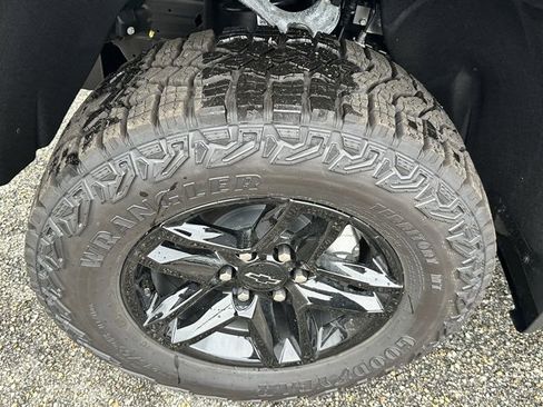 New 2026 Chevrolet Silverado 1500 Custom Trail Boss image 23