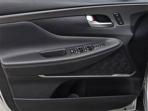 Used 2019 Hyundai Santa Fe Ultimate image 19