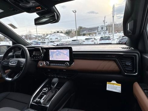 New 2026 GMC Canyon AT4 w/ Technology Plus Package image 18