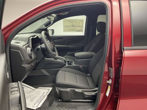 Used 2026 Chevrolet Colorado Trail Boss AWD/4WD image 12