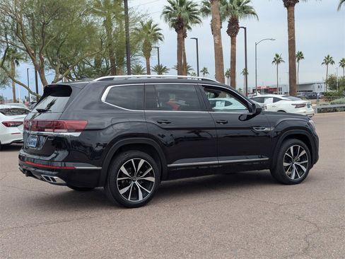 Used 2024 Volkswagen Atlas SEL Premium R-Line image 6