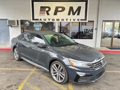 Used 2018 Volkswagen Passat 2.0T R-Line w/ R-Line Lighting Package