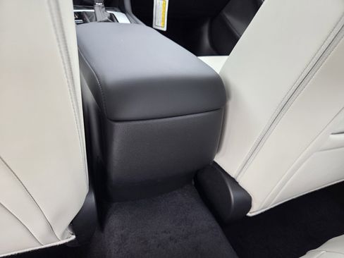 New 2026 MAZDA MAZDA3 2.5 Turbo Sedan w/Premium Plus image 7