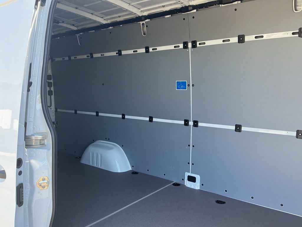 New 2026 Mercedes-Benz Sprinter 2500 image 20