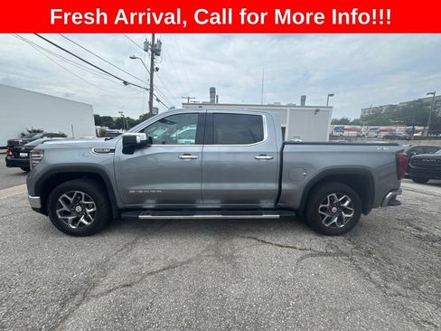 Used 2023 GMC Sierra 1500 SLT w/ SLT Premium Package AWD/4WD image 12