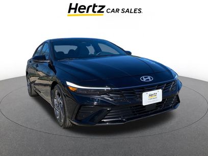 Used 2025 Hyundai Elantra Limited