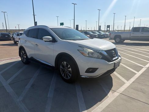 Used 2017 Nissan Murano SL FWD image 3