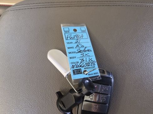 Used 2021 Kia Sedona SX FWD image 34