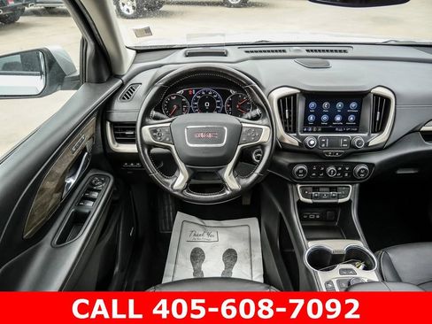Used 2022 GMC Terrain Denali w/ Denali Premium Package AWD/4WD image 39