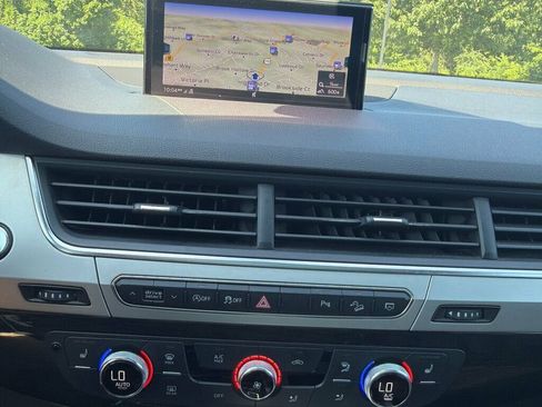 Used 2019 Audi Q7 2.0T Premium w/ Convenience Package AWD/4WD image 19