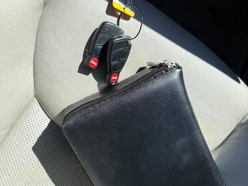 Used 2004 Mercedes-Benz S 430 image 24