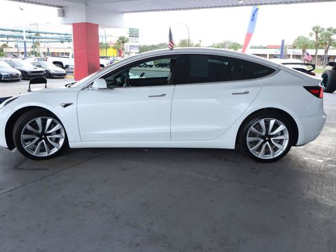 Used 2018 Tesla Model 3 Long Range AWD/4WD image 10