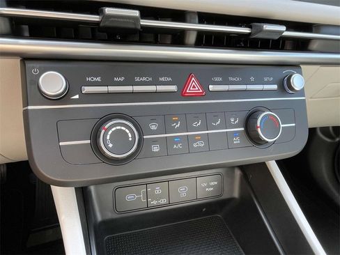 New 2026 Hyundai Tucson SE image 15