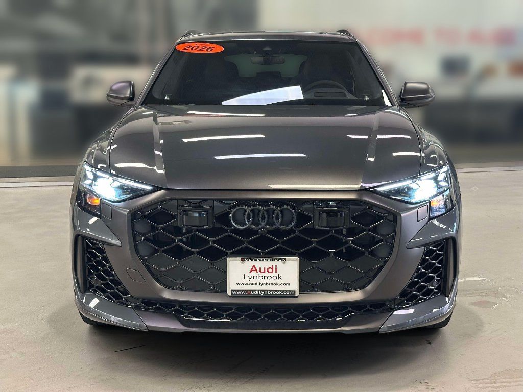 Used 2026 Audi RS Q8 performance AWD/4WD image 2