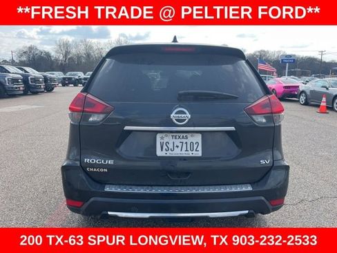 Used 2019 Nissan Rogue SV image 10
