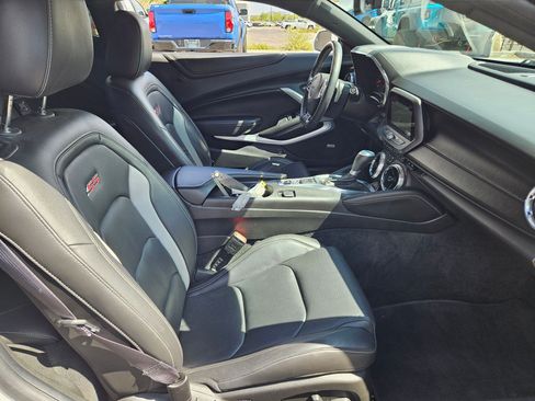 Certified 2016 Chevrolet Camaro SS RWD image 23