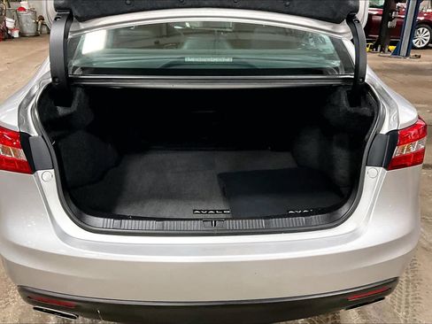 Used 2013 Toyota Avalon Limited image 30