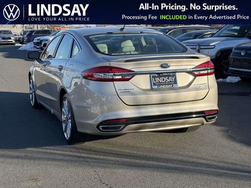 Used 2017 Ford Fusion Platinum image 5