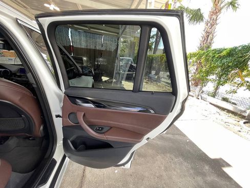 Used 2018 BMW X1 sDrive28i FWD image 4