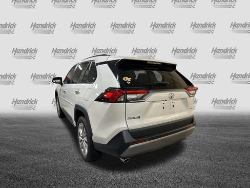 Used 2022 Toyota RAV4 Limited FWD image 7