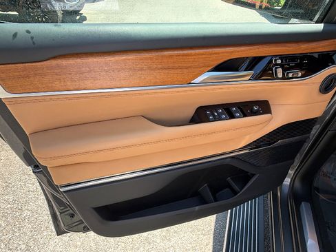 Used 2024 Jeep Grand Wagoneer L Series III w/ Rear Seat Video Group 1 image 14