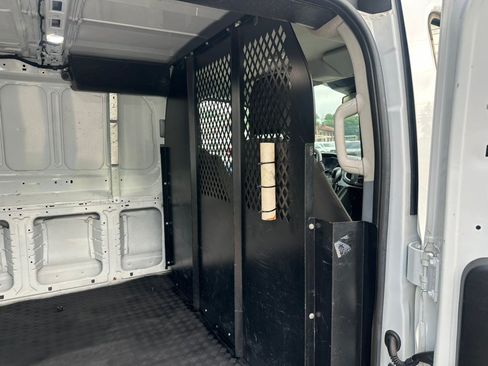 Used 2018 Ford Transit 250 130 Low Roof w/ Exterior Upgrade Package RWD image 23
