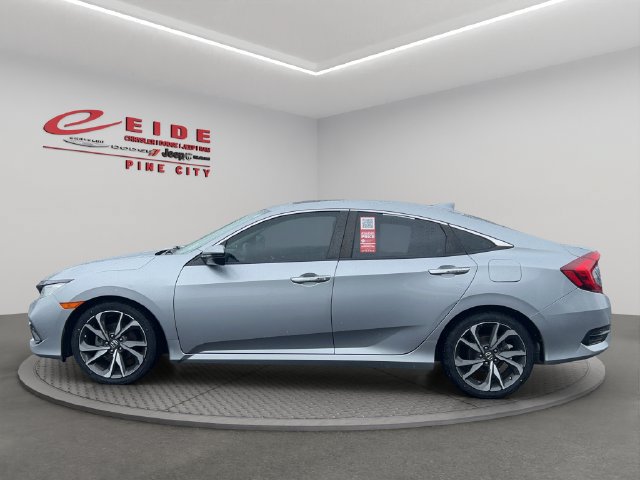 Used 2020 Honda Civic Touring image 6