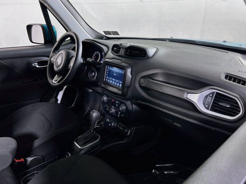 Used 2021 Jeep Renegade Latitude AWD/4WD image 26