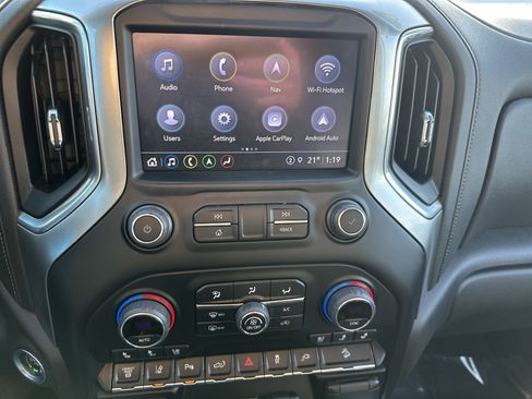 Certified 2022 Chevrolet Silverado 2500 LTZ w/ LTZ Plus Package image 16