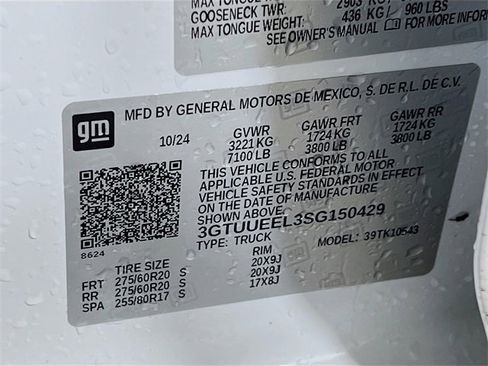 Used 2025 GMC Sierra 1500 AT4 w/ AT4 Premium Package image 31