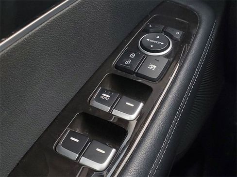 Used 2017 Kia Sorento EX image 21