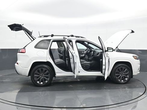 Used 2020 Jeep Cherokee High Altitude image 26