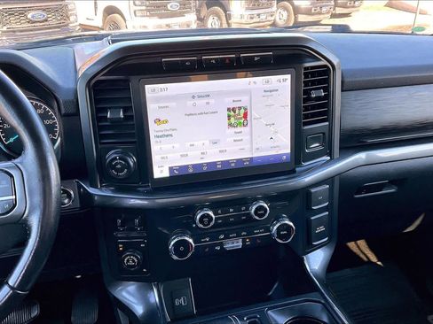 Used 2022 Ford F150 XLT w/ Equipment Group 302A High image 6