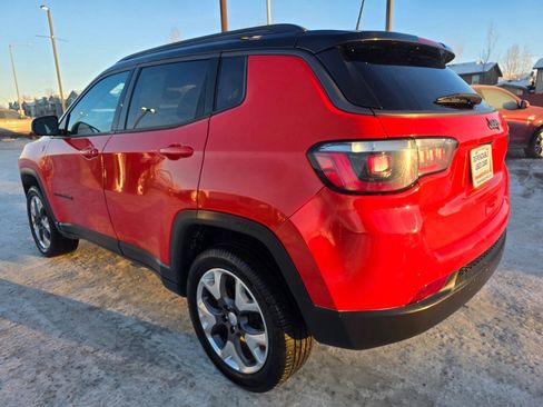 Used 2019 Jeep Compass Trailhawk AWD/4WD image 13