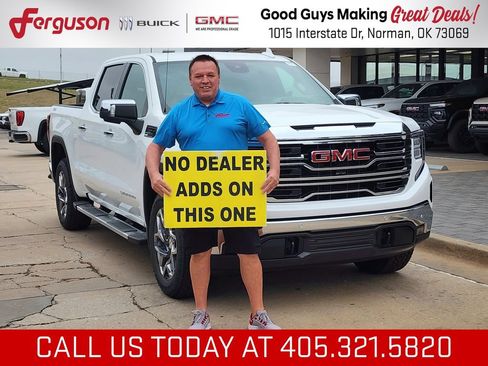 New 2026 GMC Sierra 1500 SLT w/ SLT Premium Plus Package AWD/4WD image 1