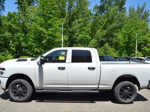 New 2026 RAM 2500 Tradesman AWD/4WD image 5