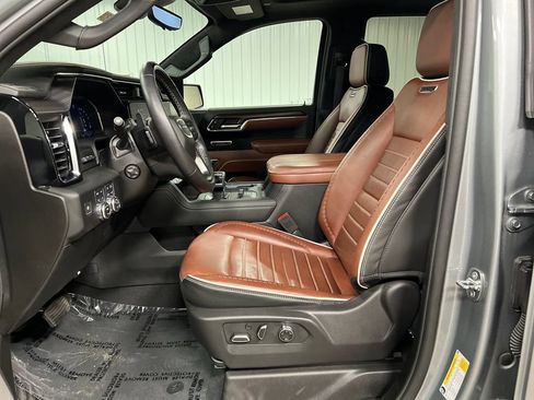 Certified 2024 GMC Sierra 1500 Denali Ultimate AWD/4WD image 13