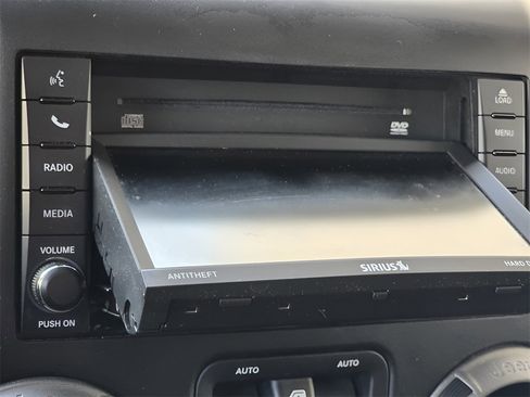 Used 2017 Jeep Wrangler Unlimited Sport w/ Quick Order Package 24S image 29