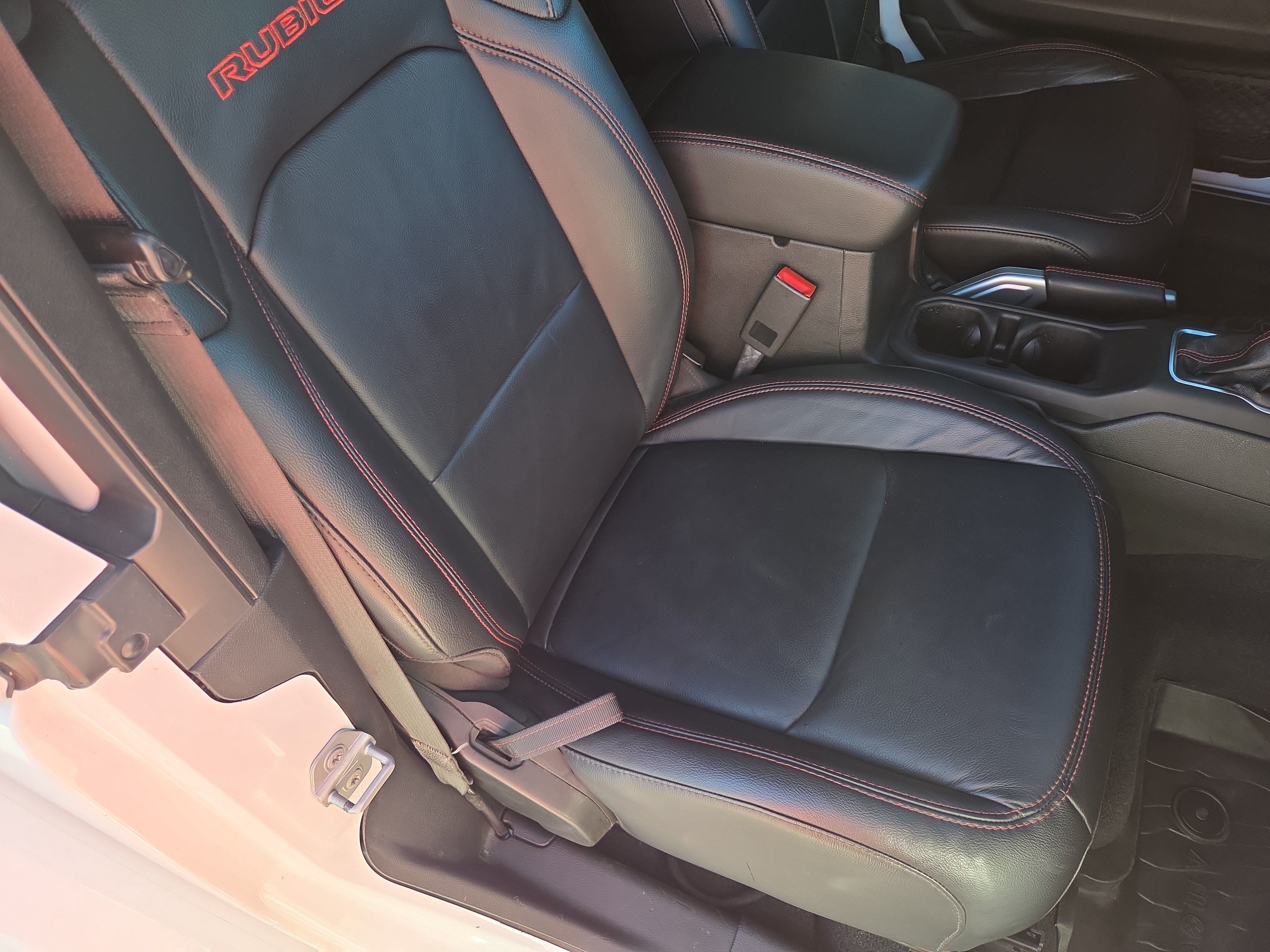 Certified 2018 Jeep Wrangler Rubicon AWD/4WD image 17