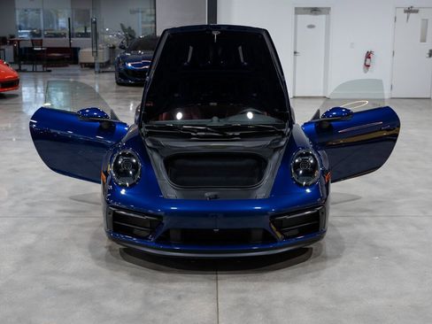 Used 2023 Porsche 911 Carrera 4 GTS image 37