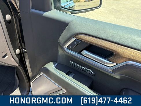 Used 2022 Chevrolet Silverado 1500 High Country image 25