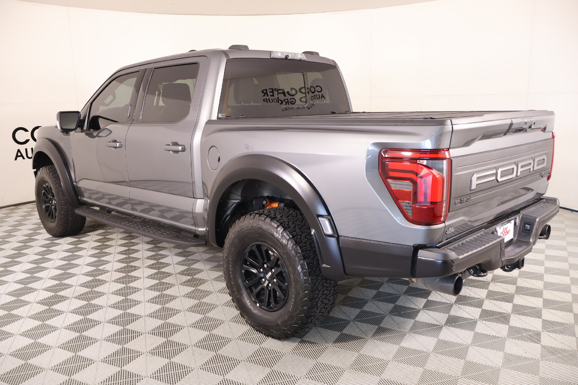 Used 2024 Ford F150 Raptor AWD/4WD image 25