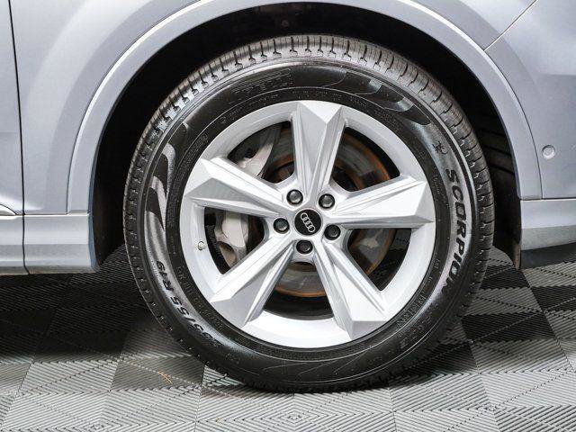 Used 2022 Audi Q7 3.0T Premium w/ Convenience Package AWD/4WD image 39